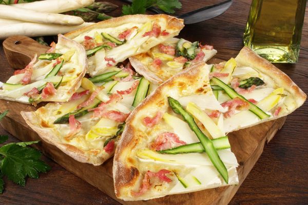 Flammkuchen Spargel