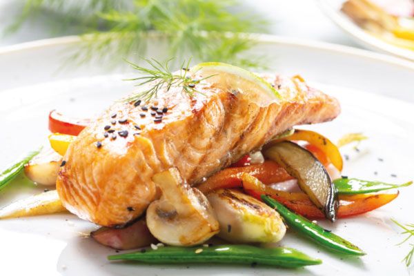 Lachsrückenfilet auf Haut