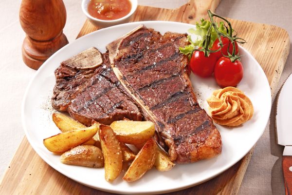 Marinierte T-Bone-Steaks